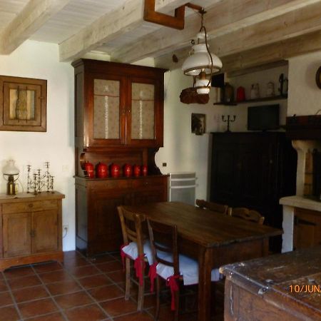 Maison De Village Saint-Paul-des-Fonts Екстериор снимка