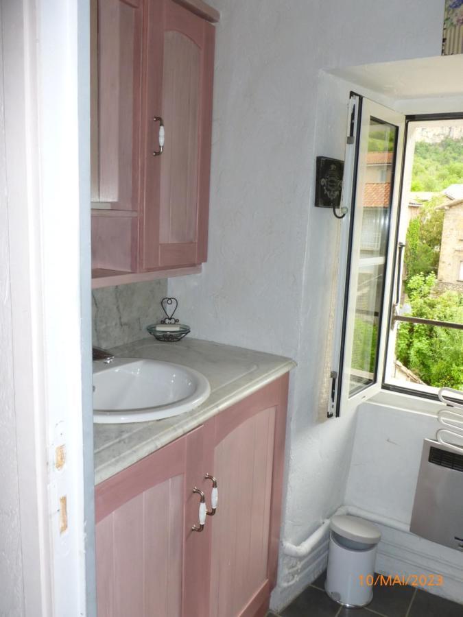 Maison De Village Saint-Paul-des-Fonts Екстериор снимка